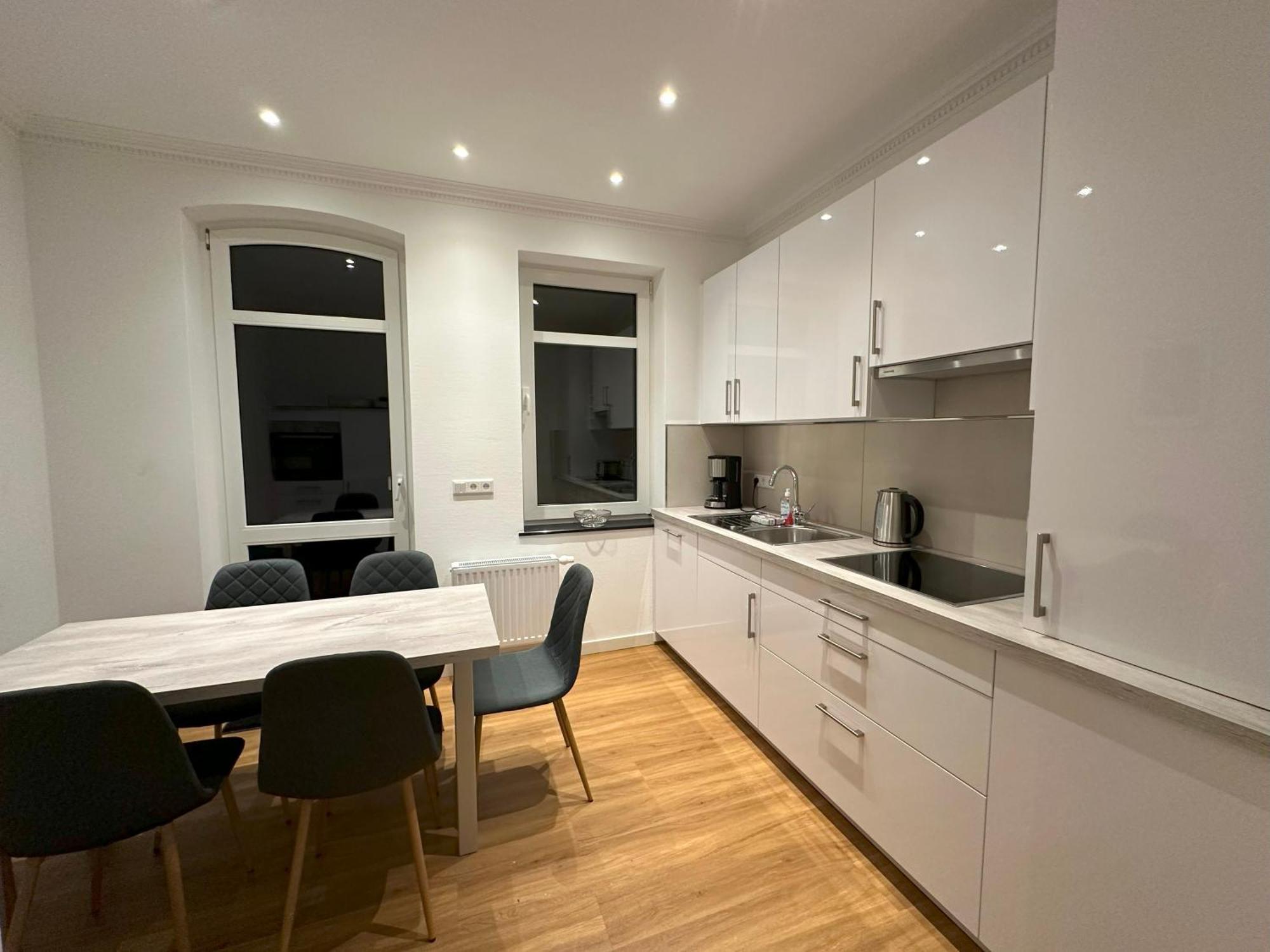 Apartment In Bad Wilhelmshoehe Mit Grossem Balkon Im Gruenen Und Kostenfreien Parkplaetzen 卡塞尔 外观 照片