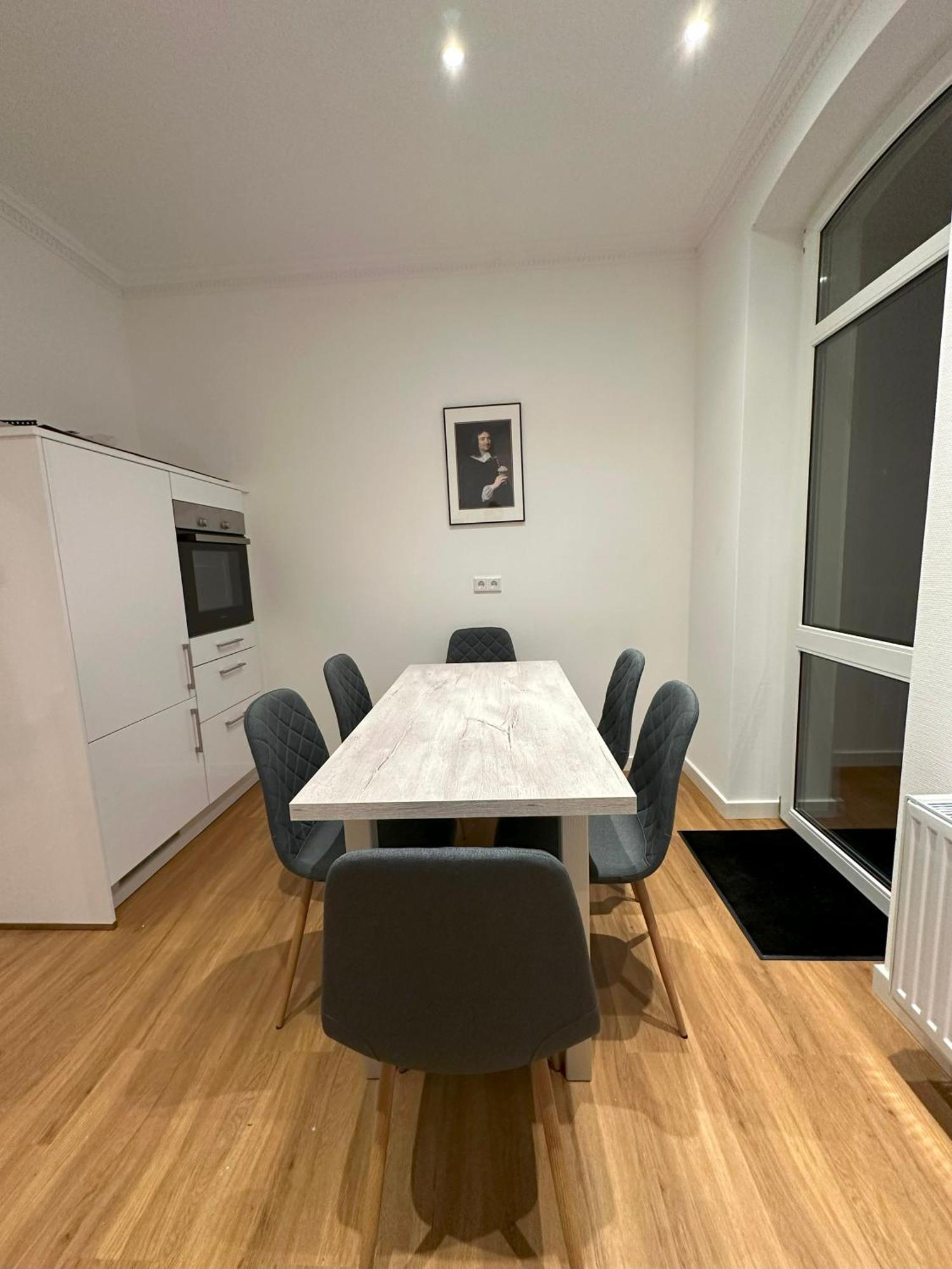 Apartment In Bad Wilhelmshoehe Mit Grossem Balkon Im Gruenen Und Kostenfreien Parkplaetzen 卡塞尔 外观 照片